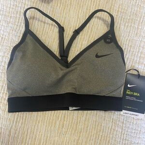 NWT Nike Black Sports Bra Medium Support Moisture-Wicking